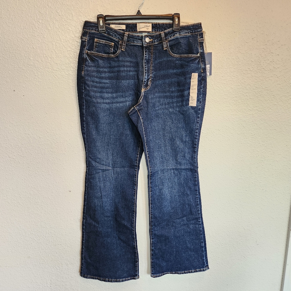 Universal Thread High Rise Flair Dark Wash Jeans